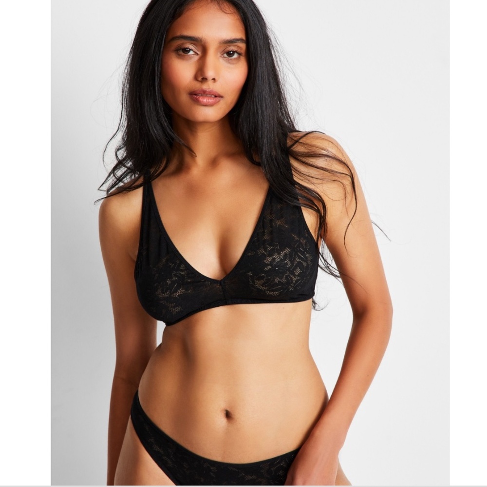 NWT / State of Day Women's Mesh Lace Bralette / Deep Black